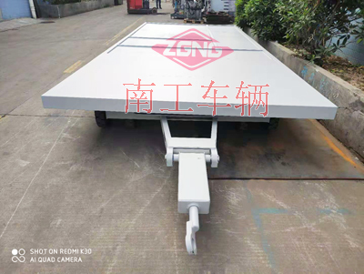 1675408984347676.jpg 7噸移動(dòng)式房車底盤5I.jpg