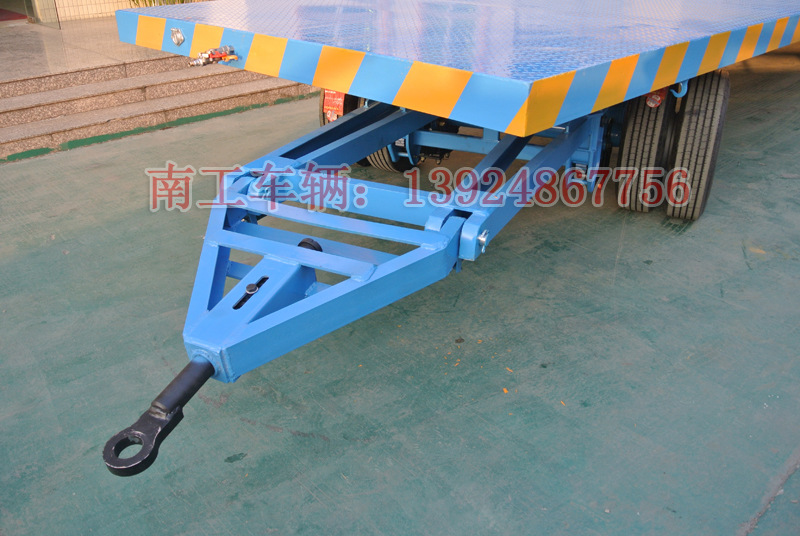 13米帶汽剎重型平板車 加長(zhǎng)型全掛車4.jpg