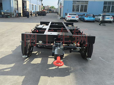 1731372577155720.jpg 6.5噸自走式電動拖車底盤 電動平板車I.jpg