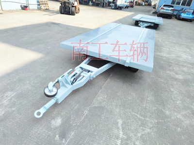 1733899594541340.jpg 船體艏段運(yùn)輸平板拖車(chē)I.jpg