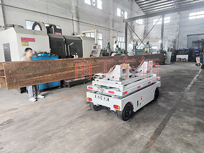 1噸電動(dòng)升降工具車(chē) 液壓升降車(chē)5I.jpg