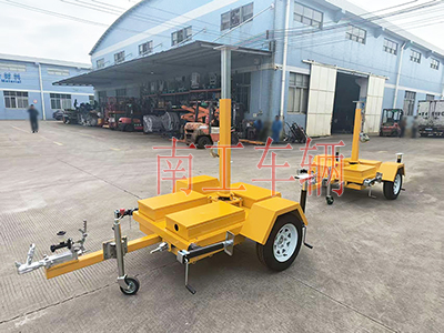 手動升降廣告拖車 移動式拖車底盤I.jpg